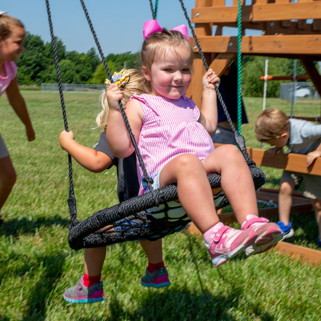 Grayson Peak Swing Set - Image 5
